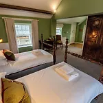 Queen's Head Inn