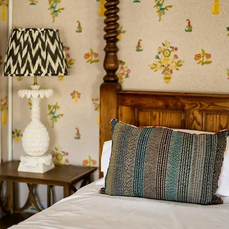 Queen's Head Mini-hôtel *